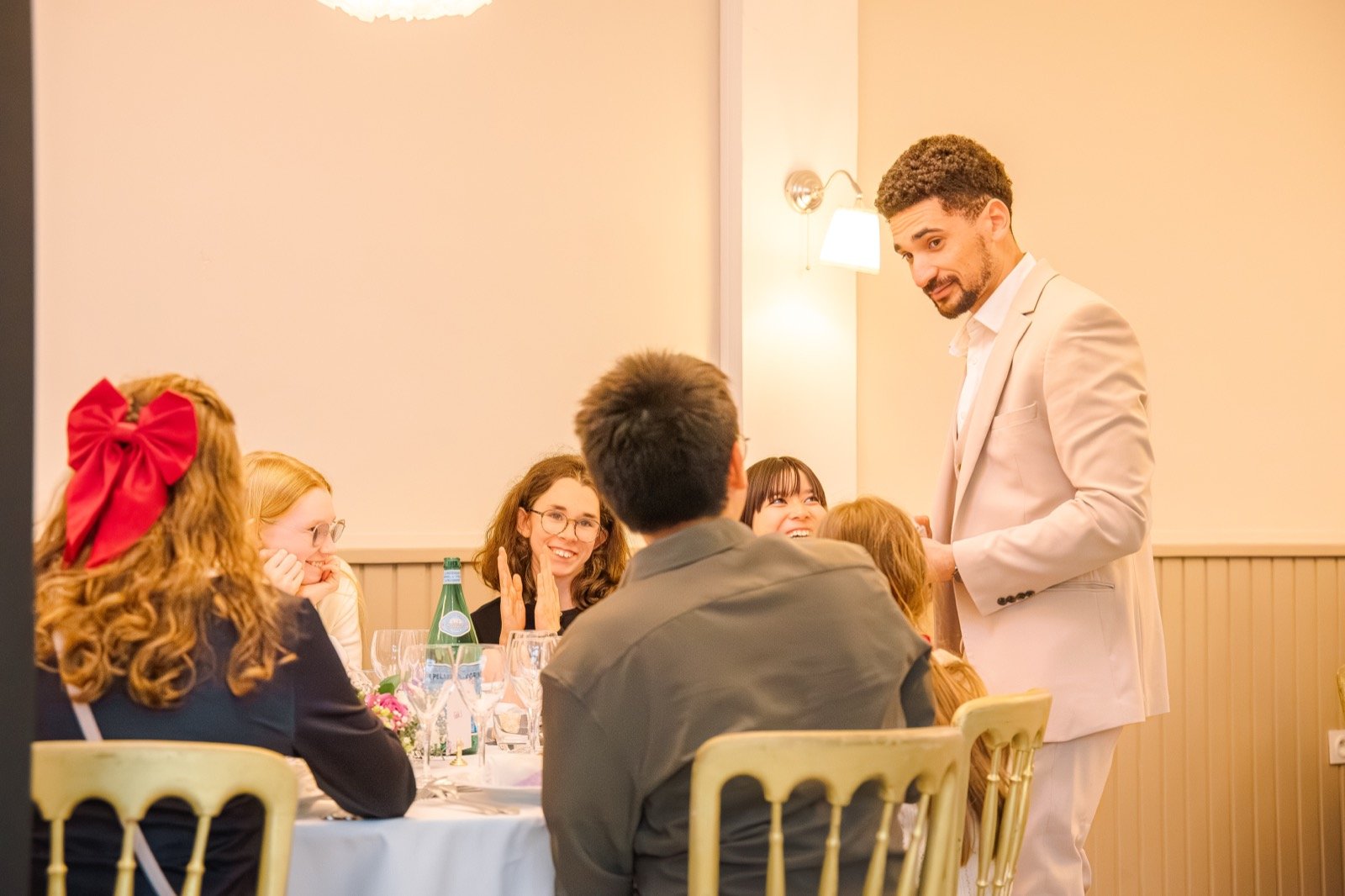 Magic Flo, magie close-up pendant un mariage