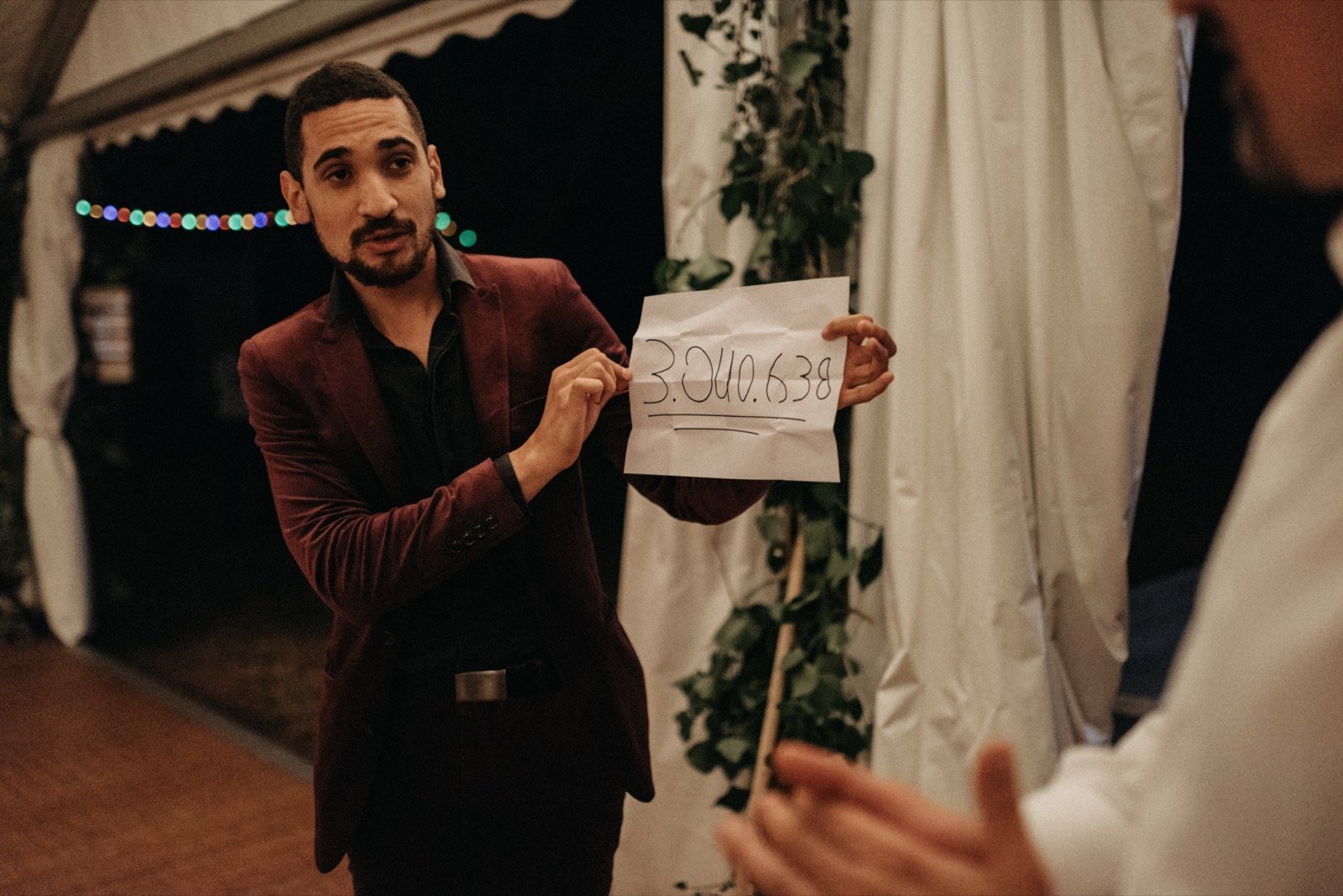 Magic Flo révèle le résultat d'une expérience de mentalisme lors d'un mariage