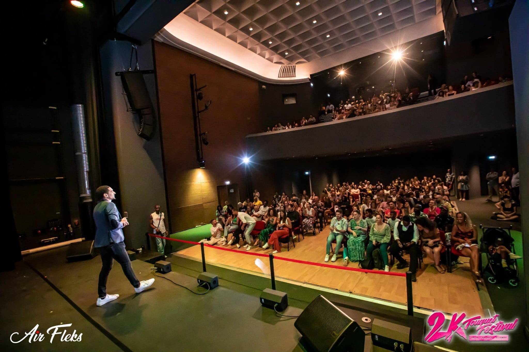 Magic Flo magicien au Pays Basque en spectacle