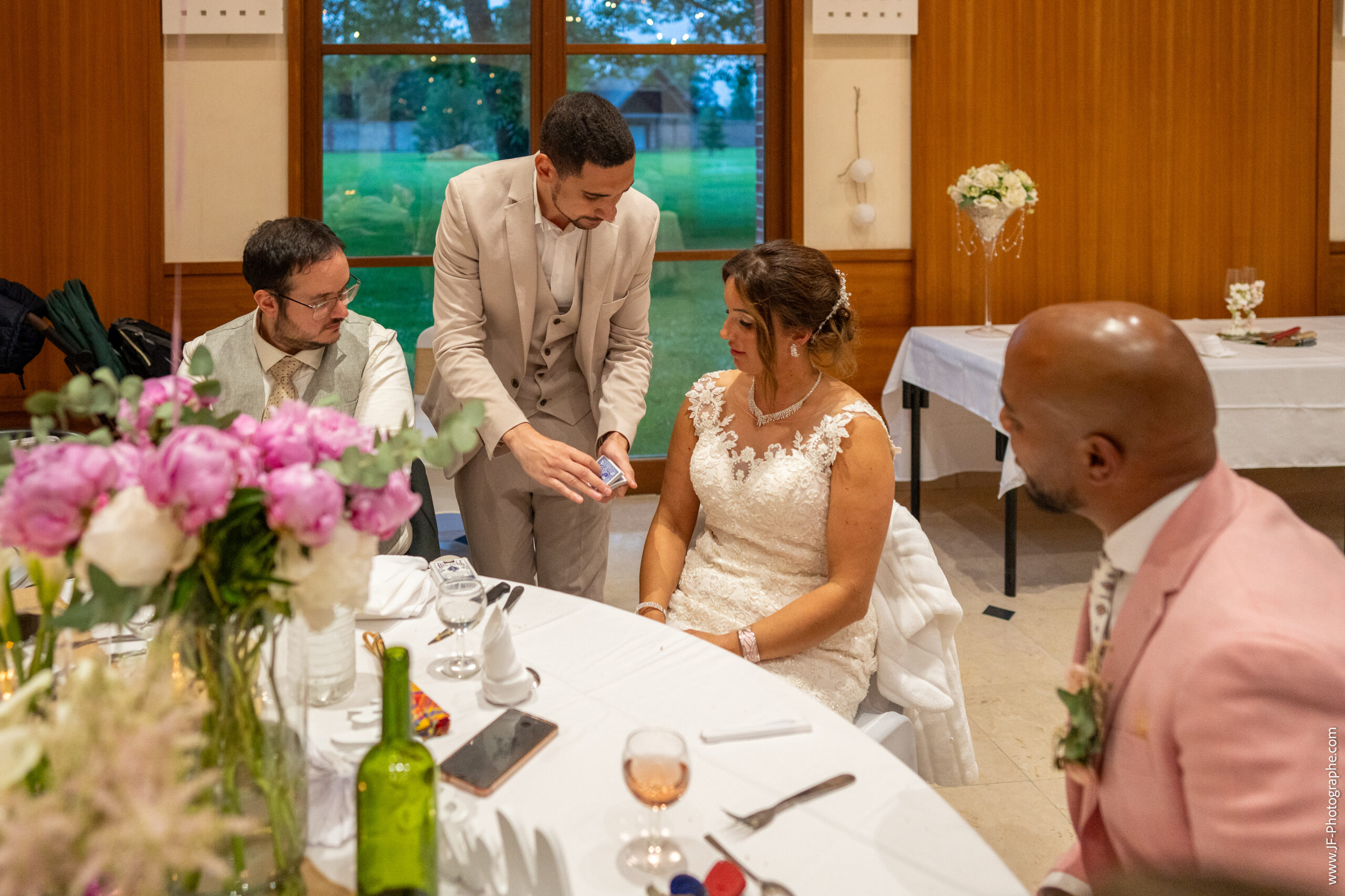 prestataire-mariage-magie-mentalisme-paris